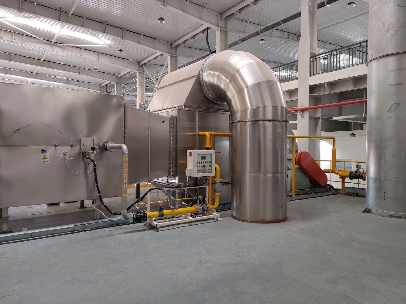 热风炉厂家解密：喷雾干燥塔的高效&ldquo;心脏&rdquo;，燃气型热风炉为何成为工业首选？